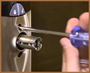 City Locksmith Shop Chester, PA 484-222-3441 City Locksmith Shop Chester, PA 484-222-3441 - 14-new-lock-installation
