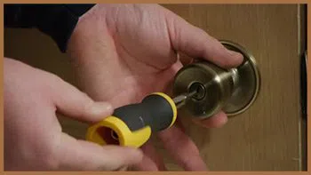 City Locksmith Shop Chester, PA 484-222-3441 - 15-unlock-door
